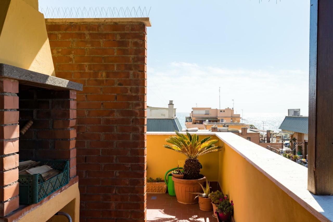 Апартаменты La Terrazza Sul Mare Di Roma, Wifi, Ac Лидо-ди-Остия Экстерьер фото