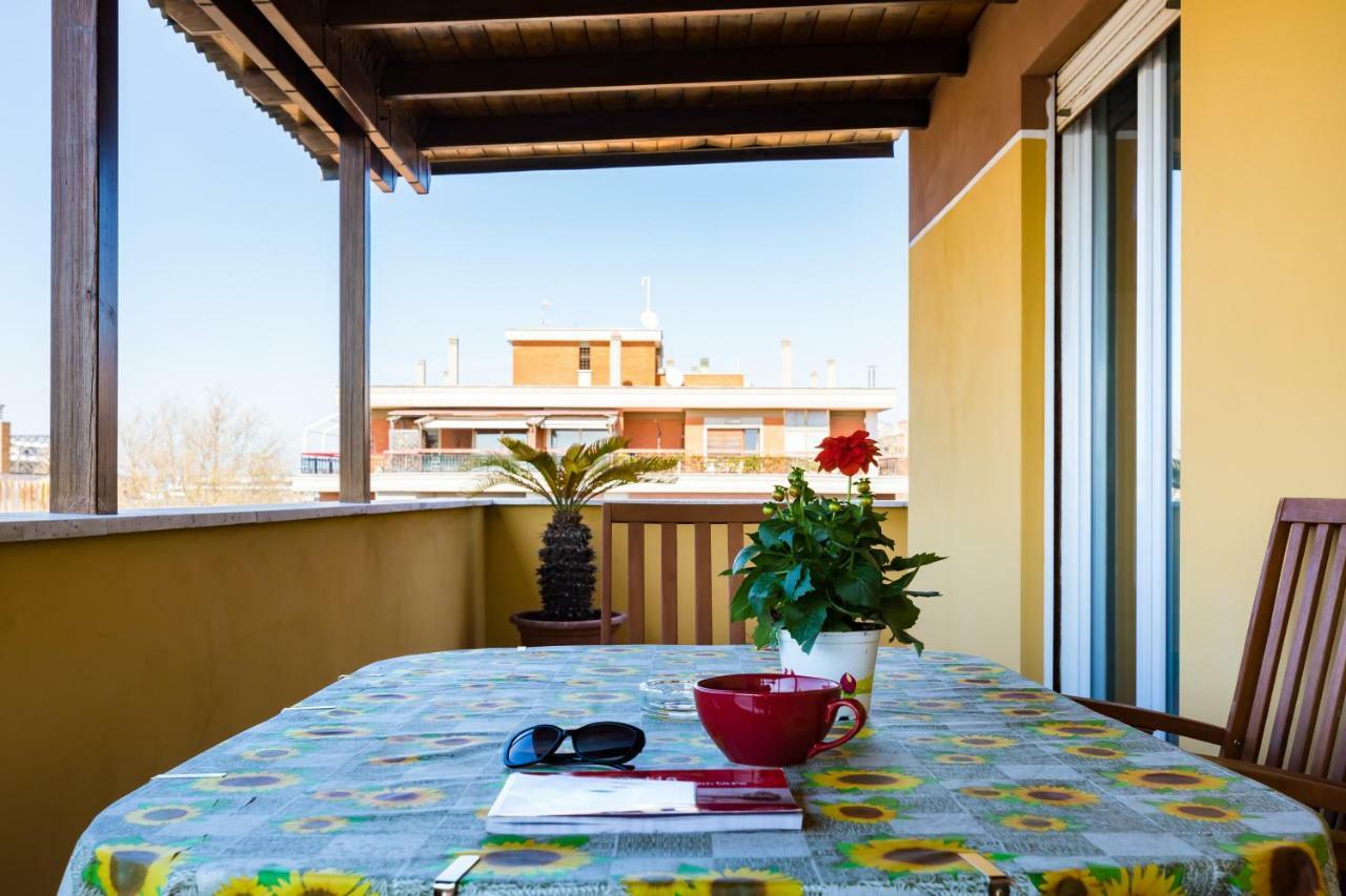 Апартаменты La Terrazza Sul Mare Di Roma, Wifi, Ac Лидо-ди-Остия Экстерьер фото