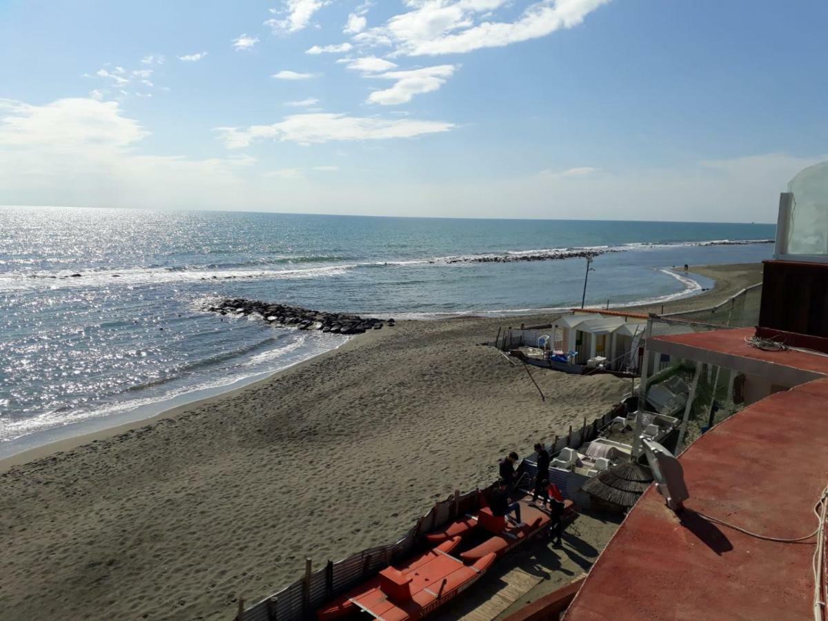Апартаменты La Terrazza Sul Mare Di Roma, Wifi, Ac Лидо-ди-Остия Экстерьер фото