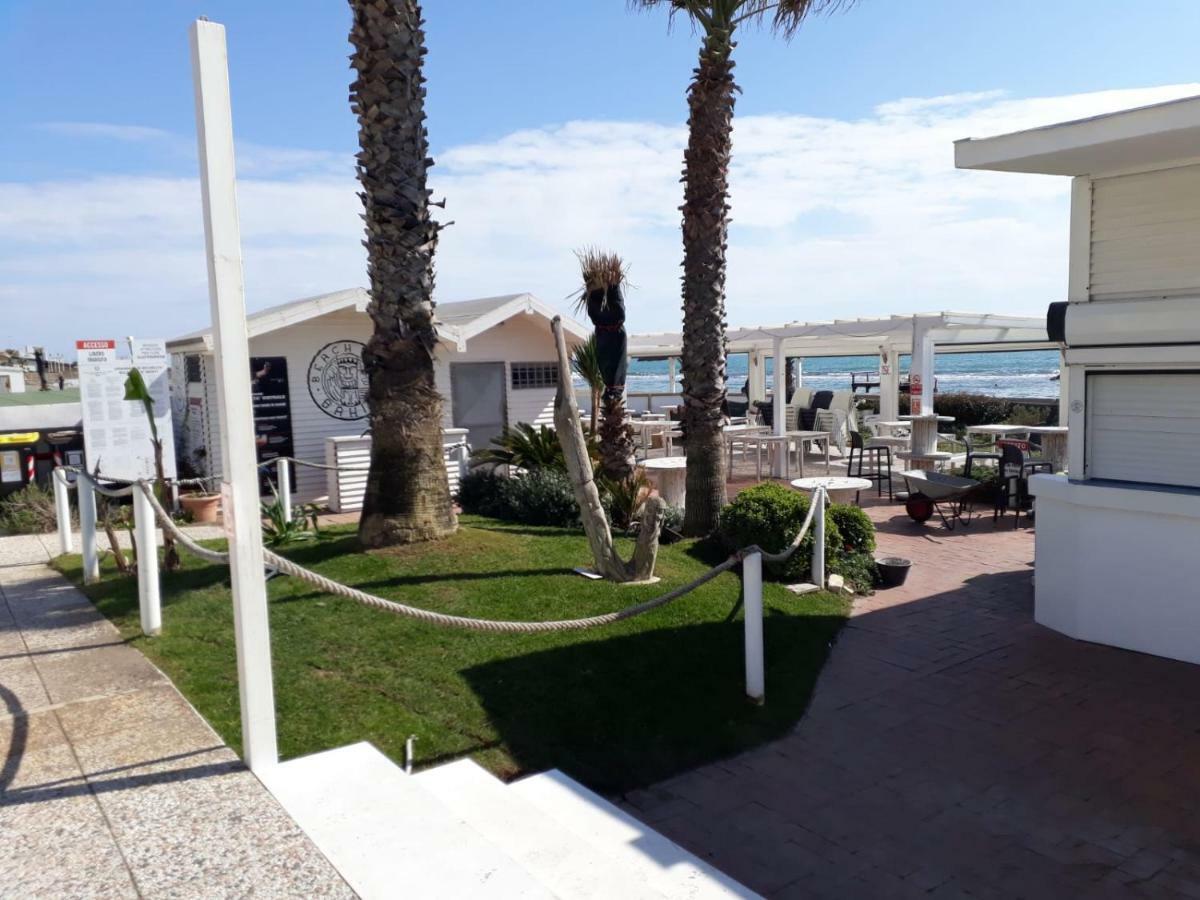 Апартаменты La Terrazza Sul Mare Di Roma, Wifi, Ac Лидо-ди-Остия Экстерьер фото
